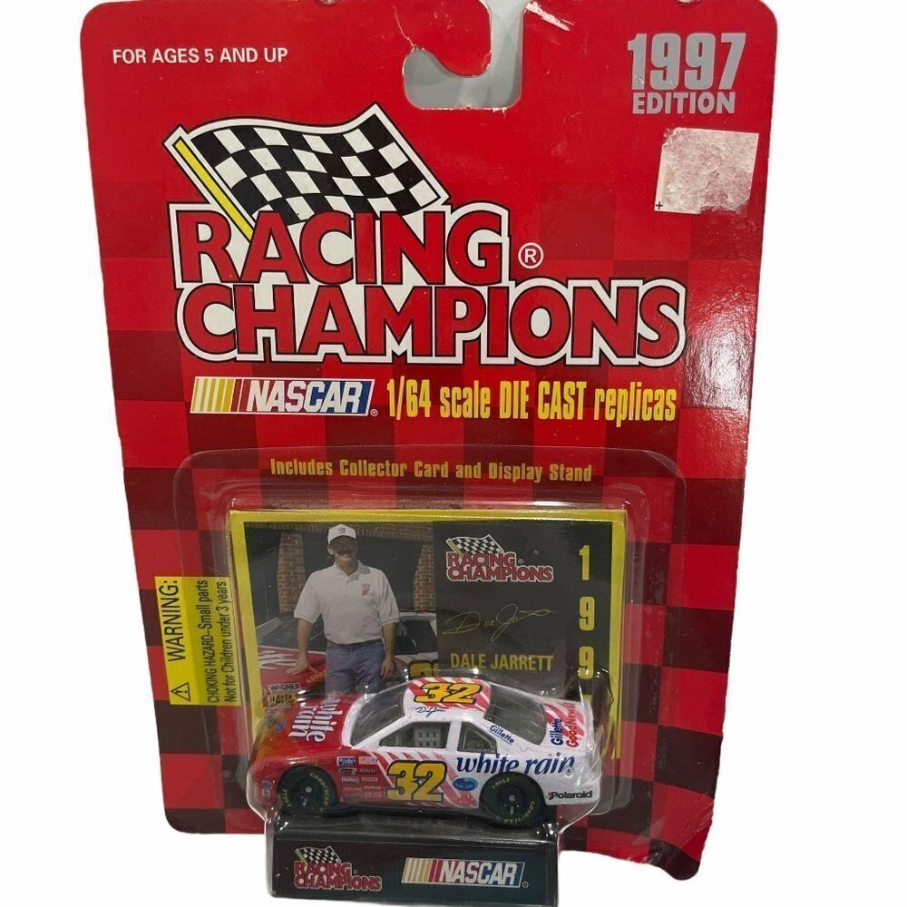 Nascar Racing Champions Dale Jarrett #88 Die Cast Car and Trading Card‎ 1997